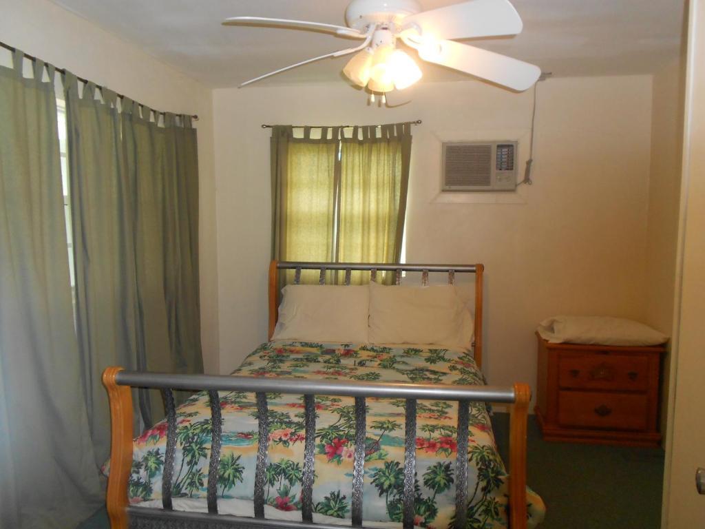 Nathan'S Lodge Kemps Bay Room photo