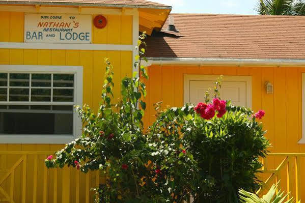 Nathan'S Lodge Kemps Bay Exterior photo